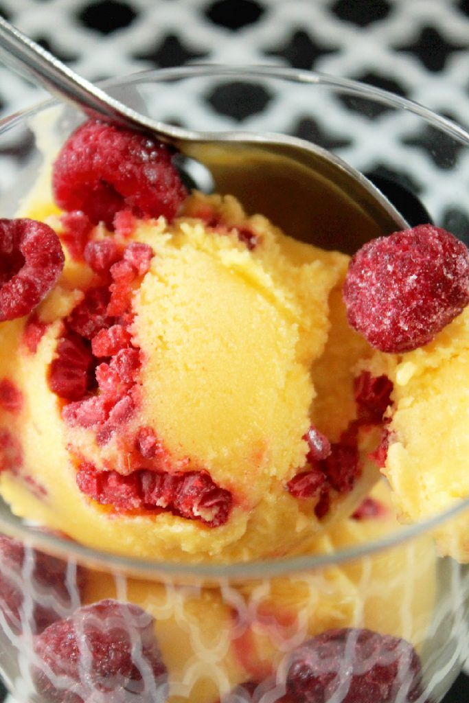 Yogourt glaçé Pêche, framboise & mangue
