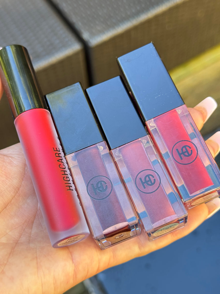 Rouge à lèvres liquide / Liquid lipstick