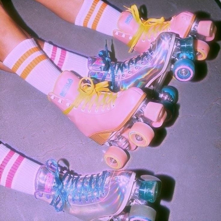 Exfoliant corporel sucré  🛼 Roller Derby - Rouleau aux fruits 🍓🍊🍒🍑 Shimmer✨🤩🪩