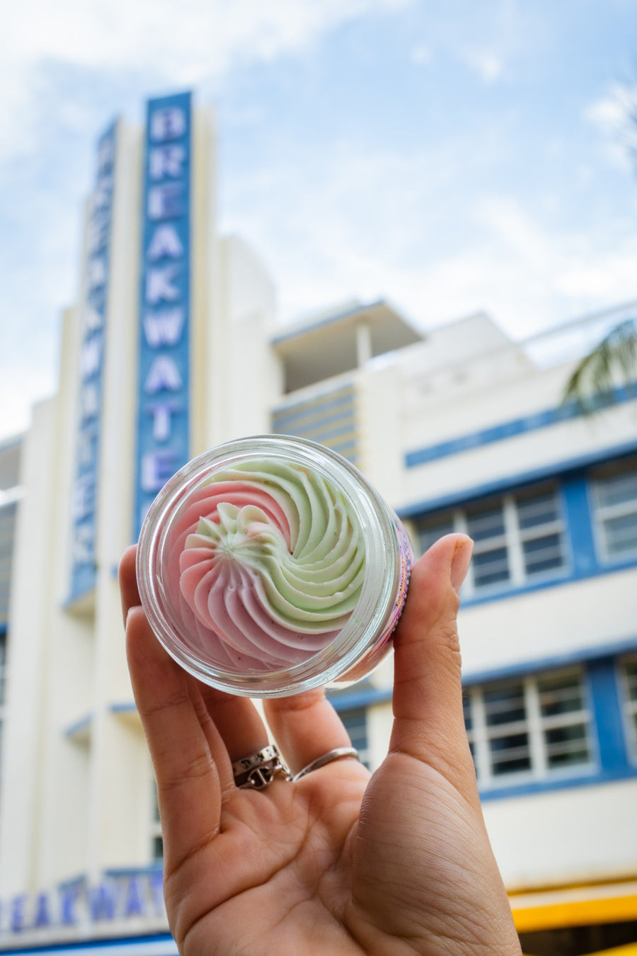 Crème fouettée corporelle 🛼 Roller Derby - Rouleau aux fruits 🍓🍊🍒🍑